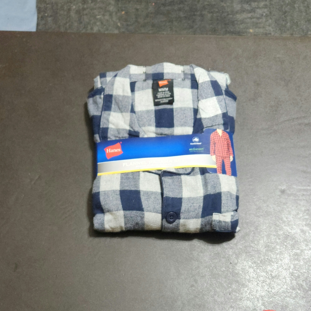 Hanes Blue and White Flannel Pajama Set. M
